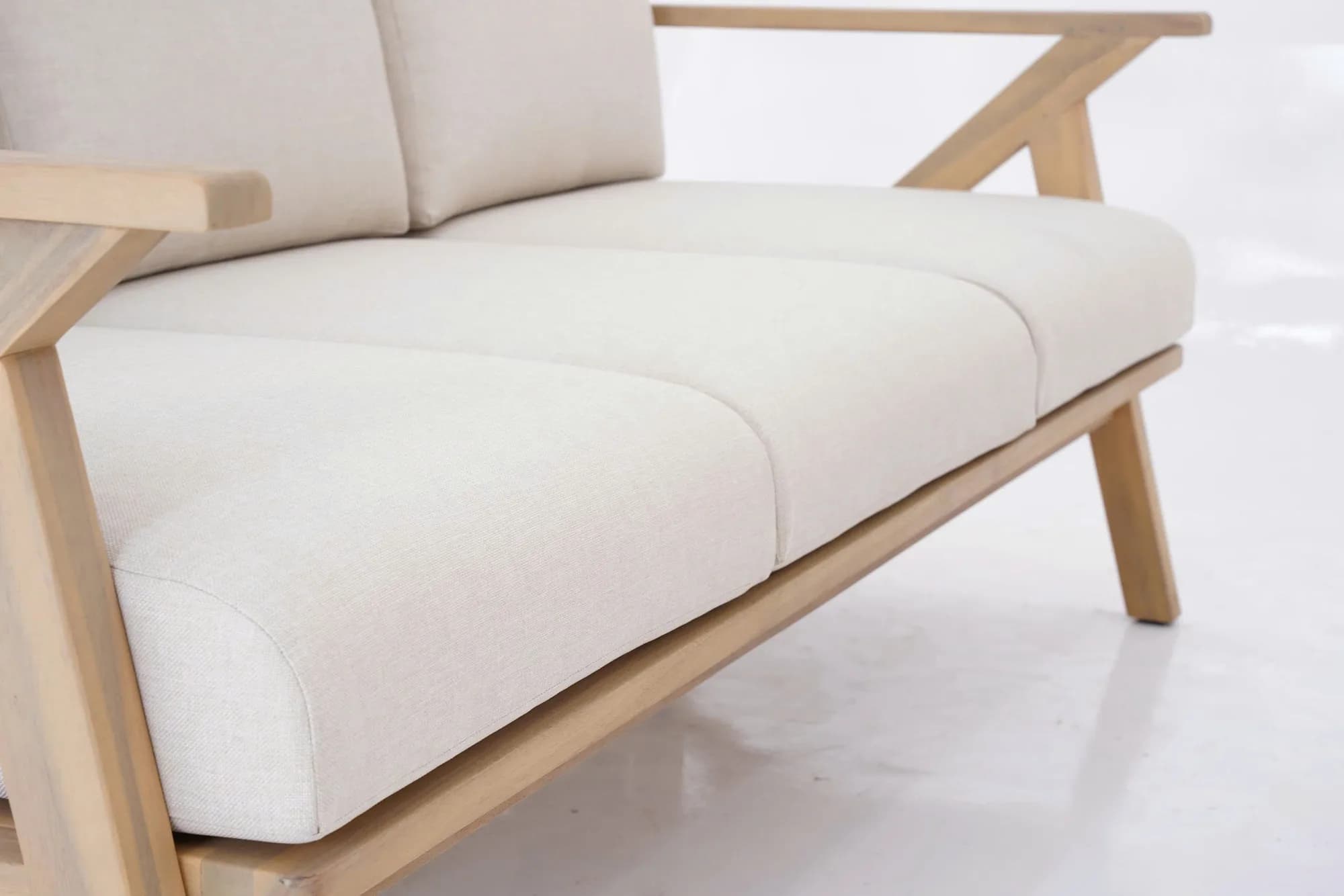 Sofa gỗ, góc nhìn 6